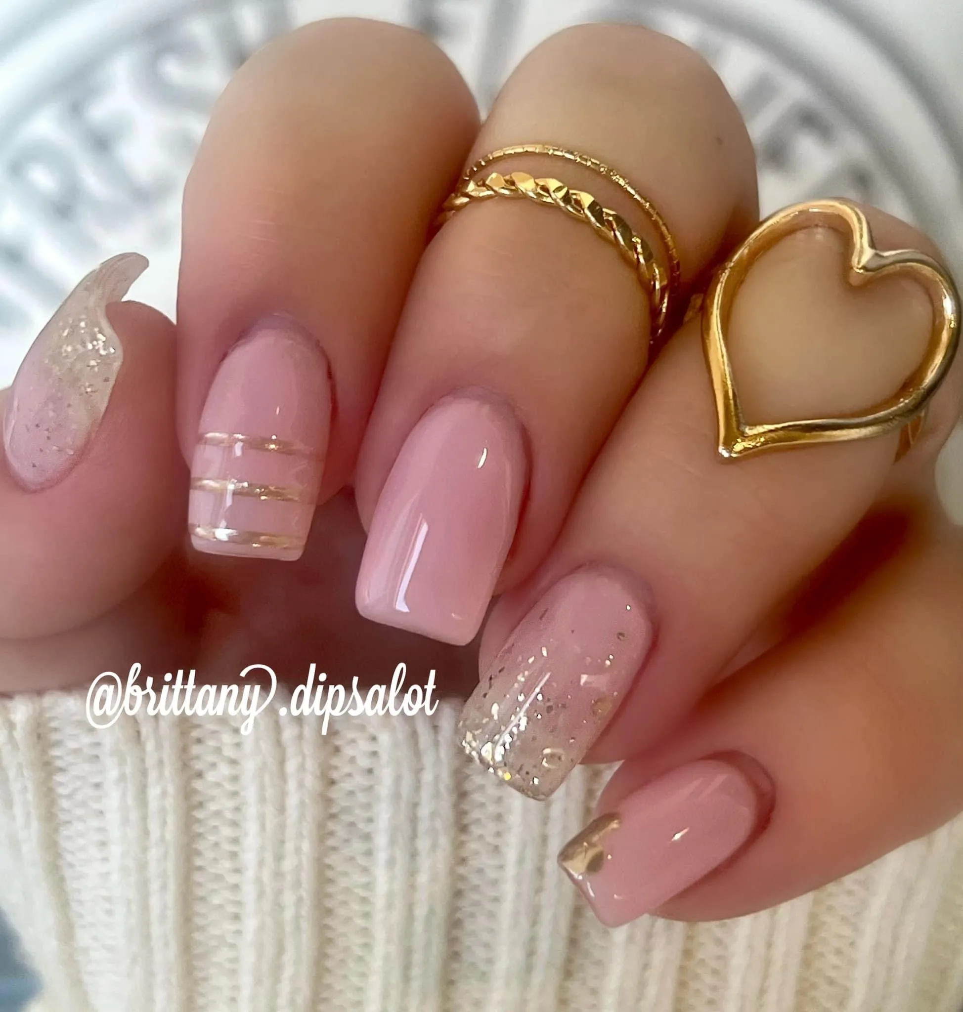 Classy Pink-Milky gel polish