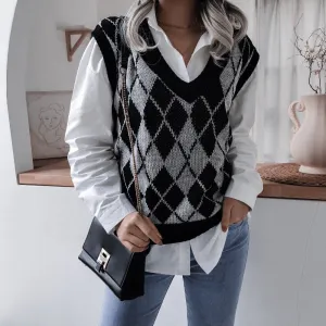 College Style Diamond V-Neck Loose Knit Lady Vest Sweater