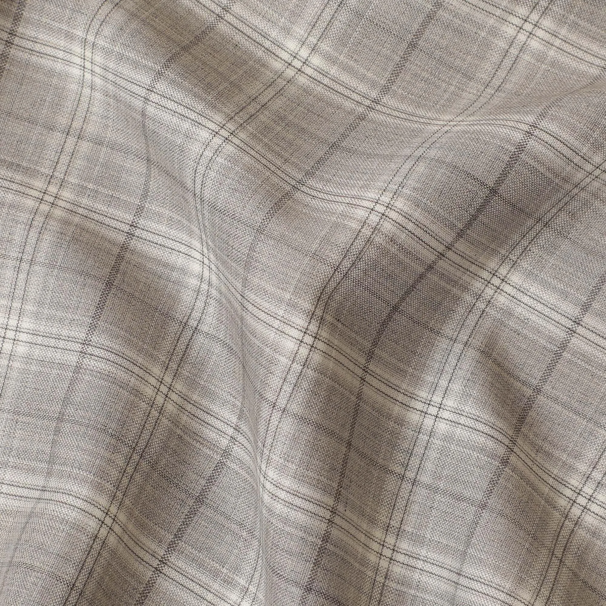 Latte beige blended wool suiting fabric with beige and pale brown checks design-D10812