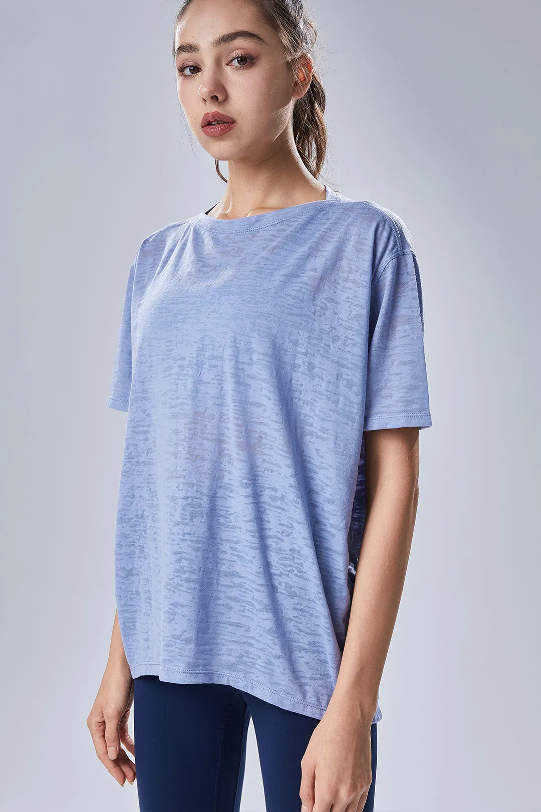 Loose Short Sleeves Burnout T-shirt