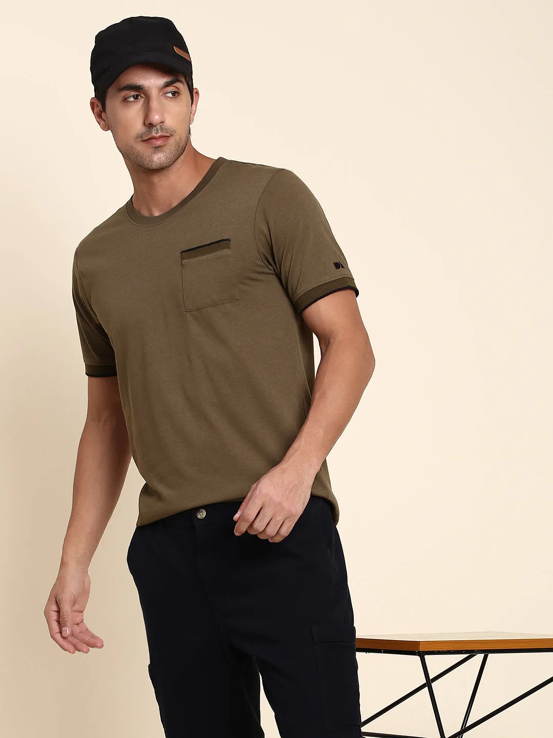 Men's Soft And Stretchy Fabric Olive Casual Crew Neck Tshirt