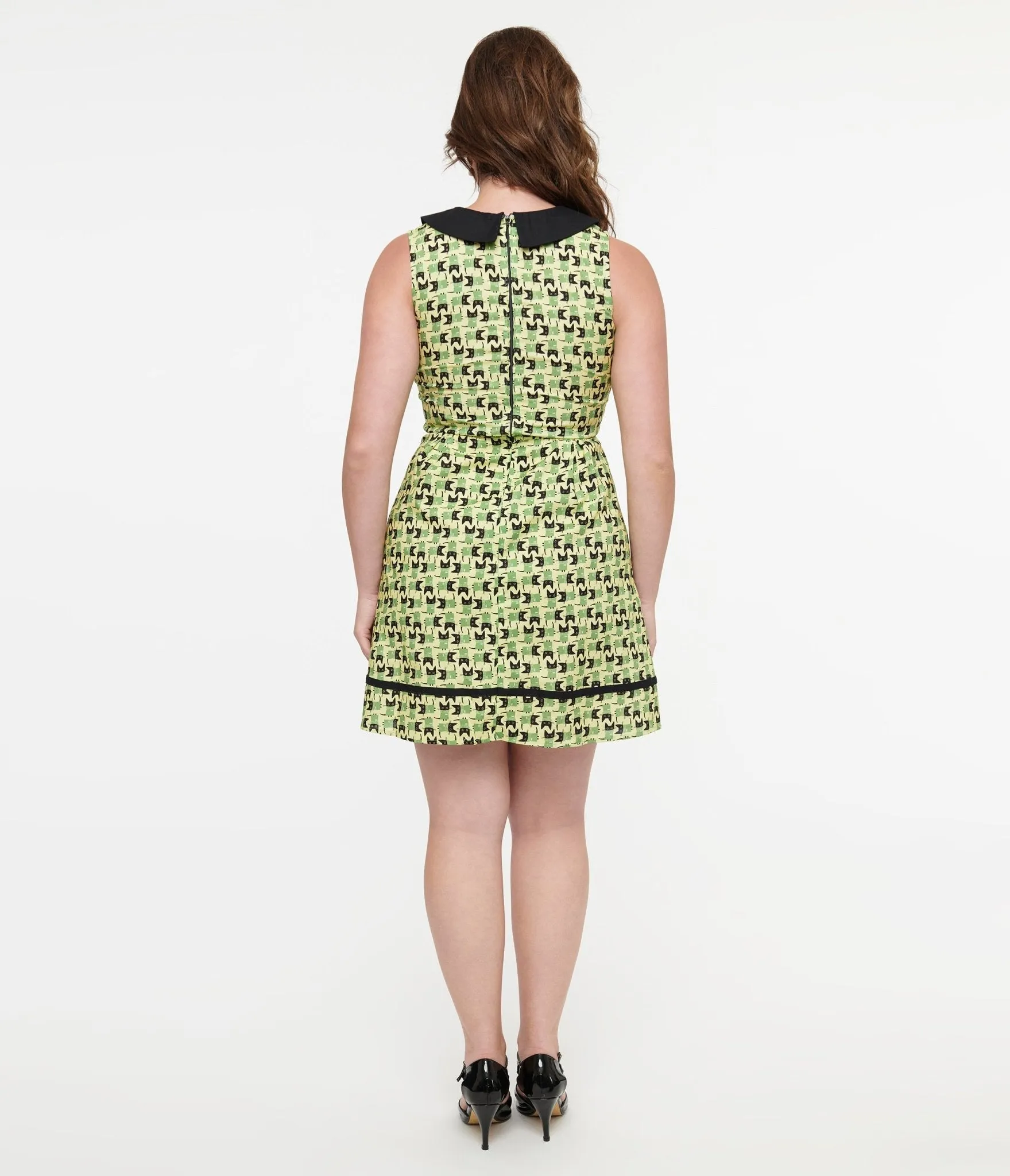 Retrolicious 1950s Green & Black Mod Cat Print Collared Fit & Flare Dress