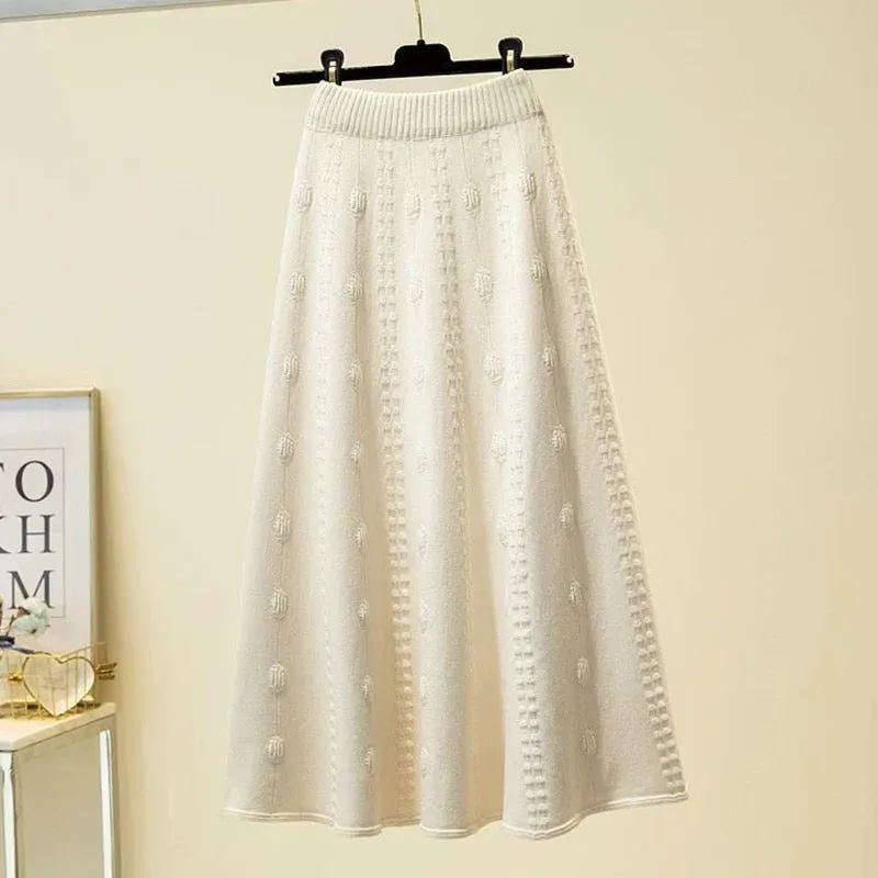 Semeah Statement Woolen Pleated Skirt