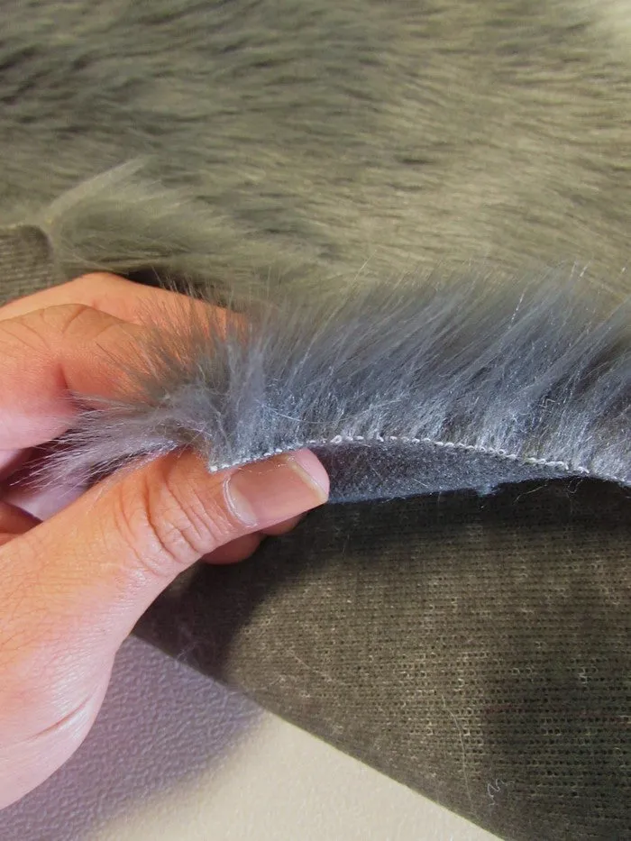 Short Shag Faux Fur Fabric / Platinum / Sold By The Yard