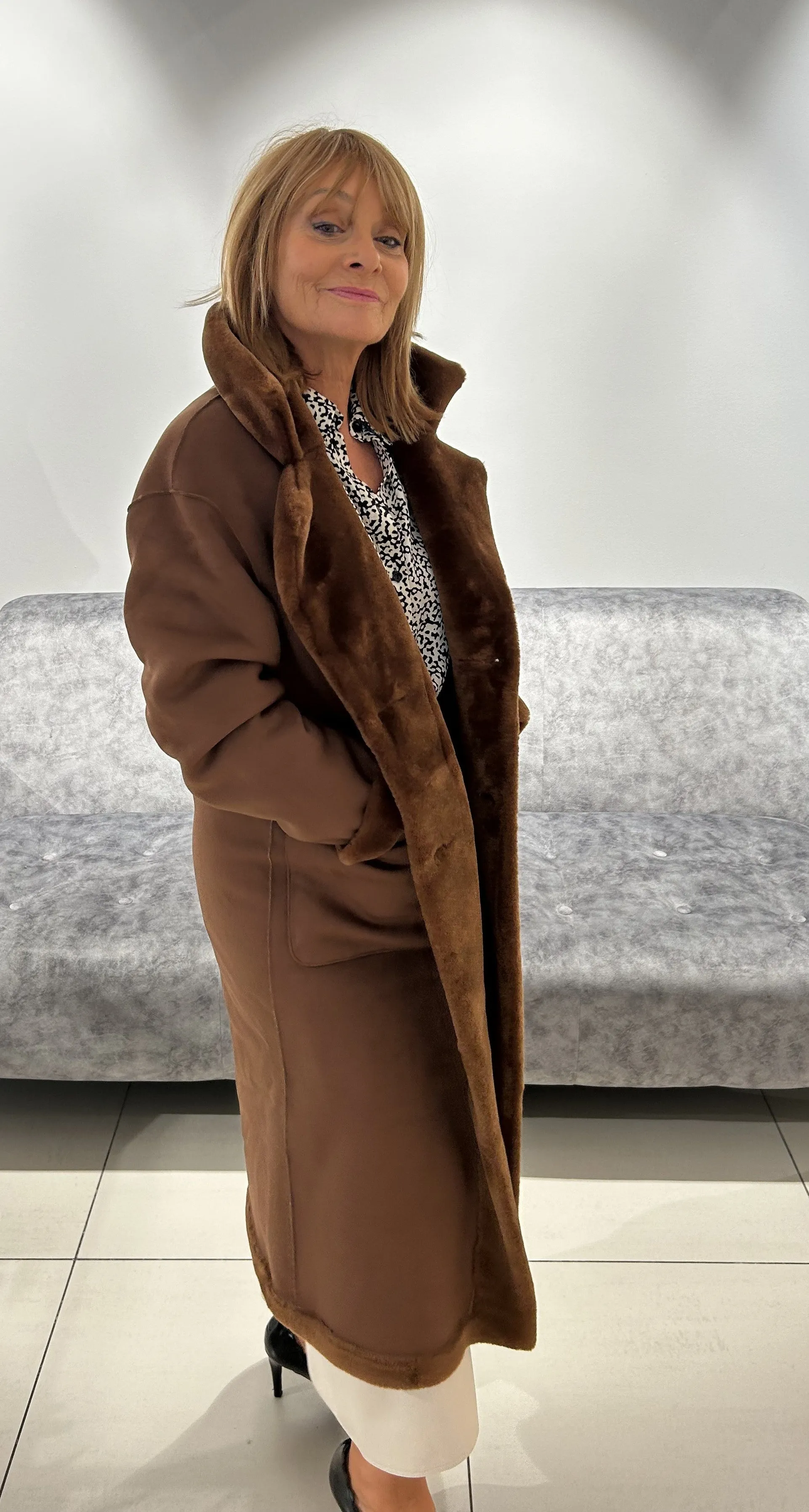 VAN-DOS Brown Suede Long jacket